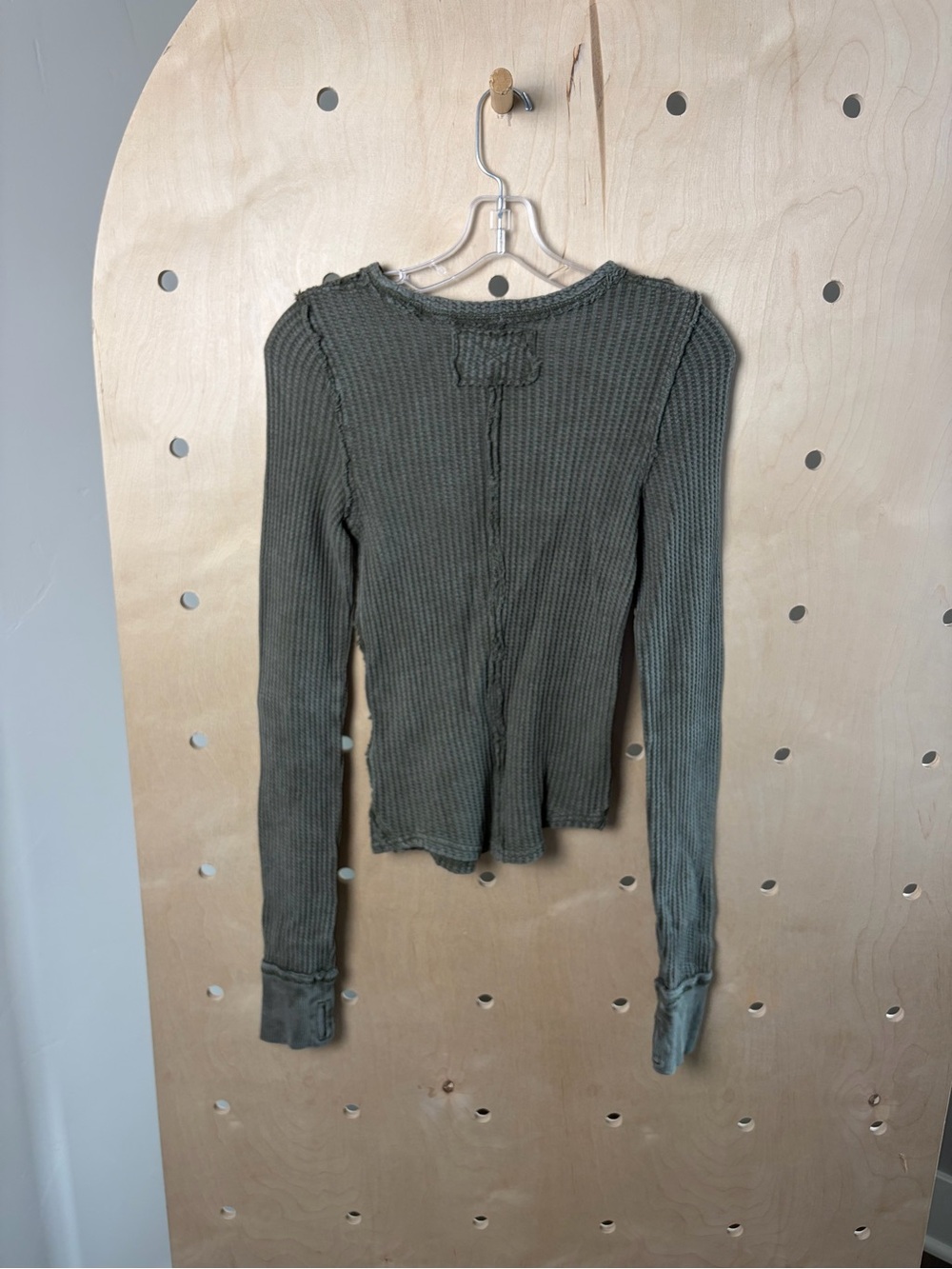 Free People We The Free Long Sleeve Thermal Top – Faded Green – XS - Picture 5 of 5